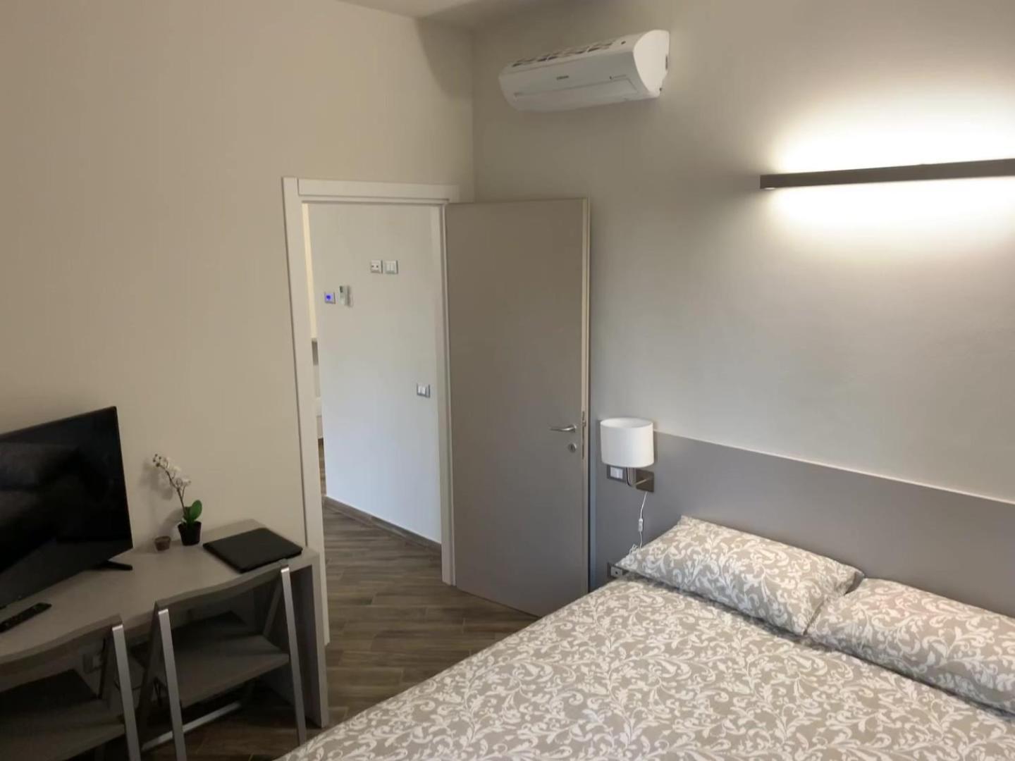 Jacky House 3.0 Διαμέρισμα Λόντι Δωμάτιο φωτογραφία